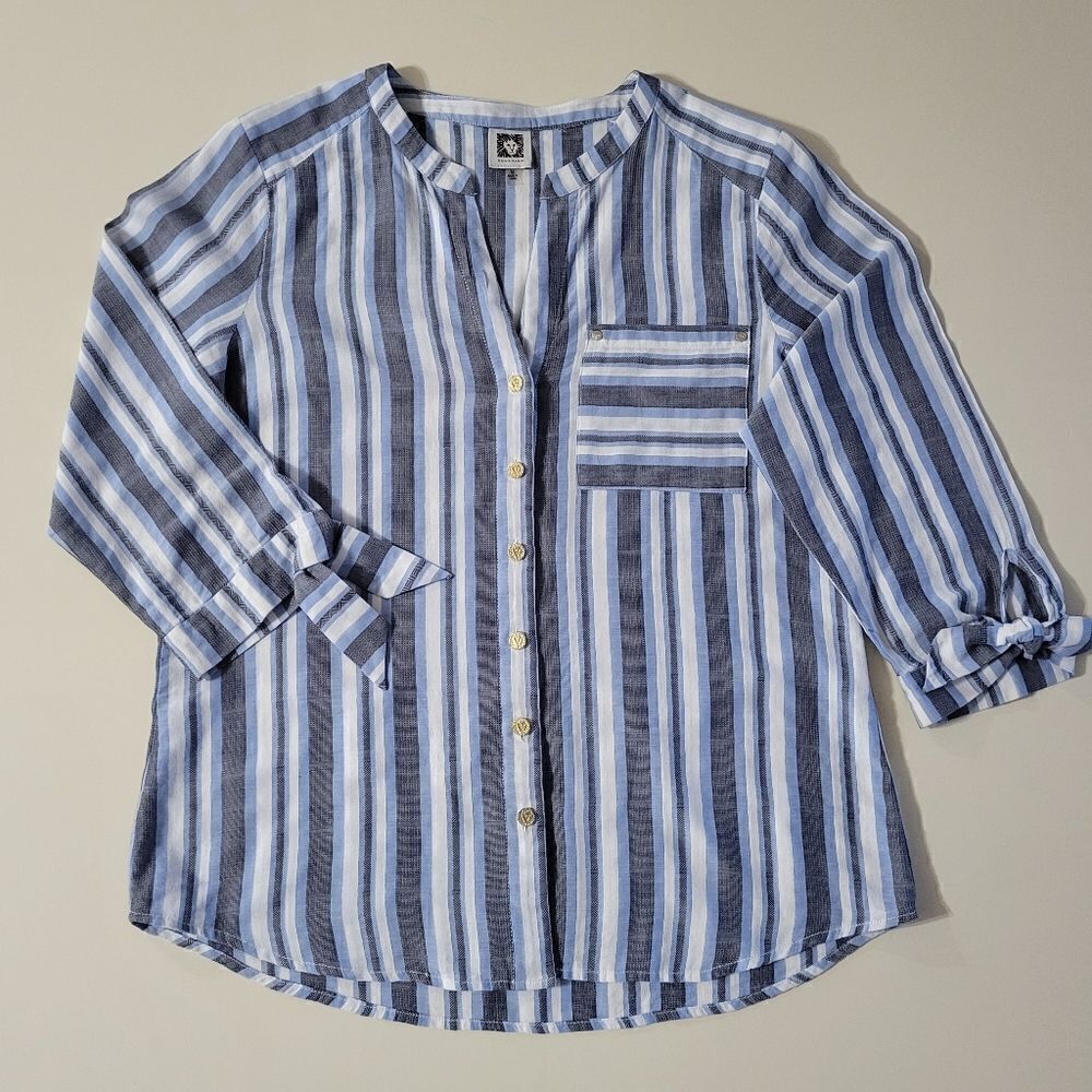 Ann Klein Women's Chambray Stripe V-neck Button-Down Elbow-length Shirt